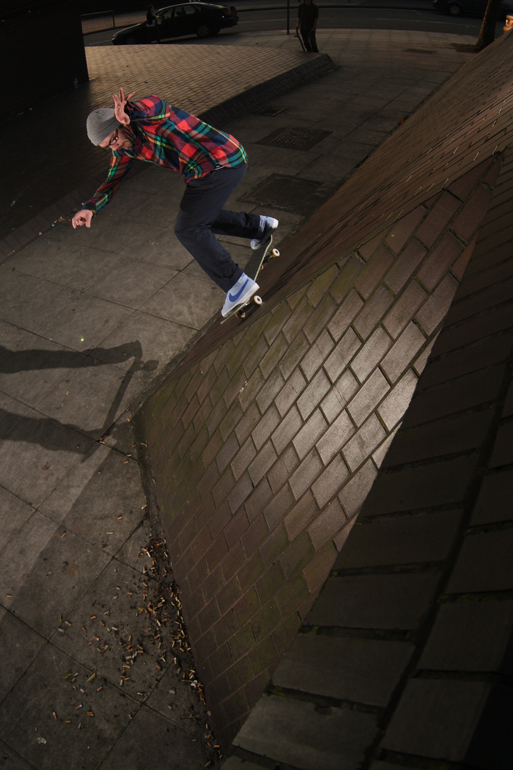 David Mackey Nosebonk Make Friends With The Colour Blue Blueprint Skateboards Photo Ash Wilson Speedway Skateboarding Magazine